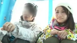 スキー場でカップルをMM号に誘導して彼女にはいっぱい乱れてもらおう！