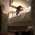入院中の小娘が寝ている間こっそり中出し！