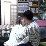 某配信サイトの動画が流出！？美乳美女が盗撮に気づかず生ハメ配信！