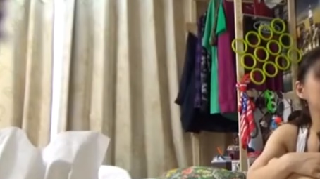 巨乳人妻が旦那に内緒でイケメン男の家に！もちろん中出しSEXだよねww