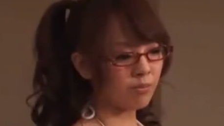 爆乳で誘惑してくる淫乱痴女家庭教師に我慢できなくて犯してやったww