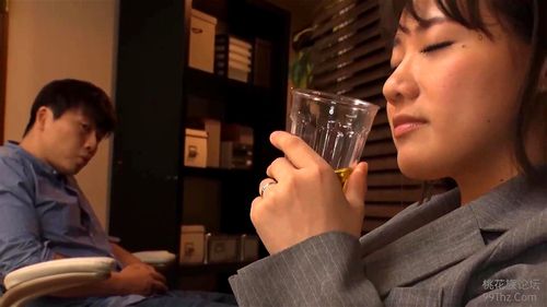 献身的な爆乳の若妻が義息子に寝取られ…