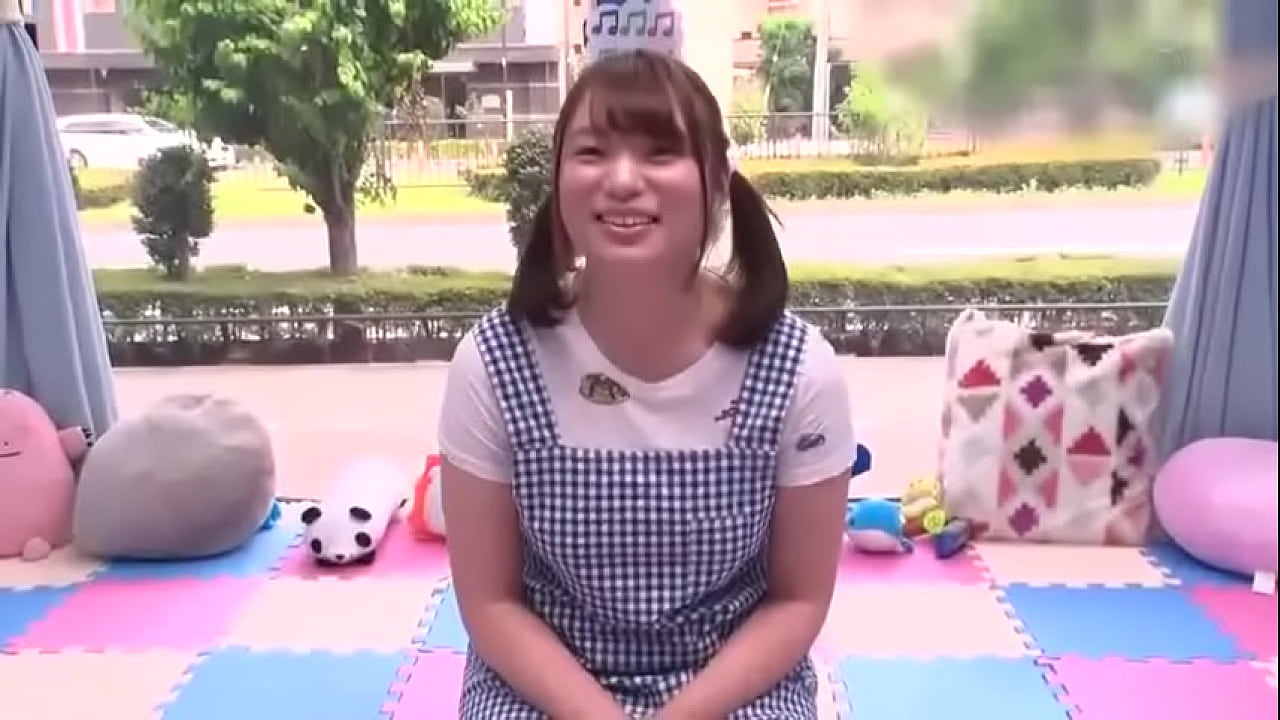 母性あふれる巨乳保育士に母性を刺激してヤラせてもらう！