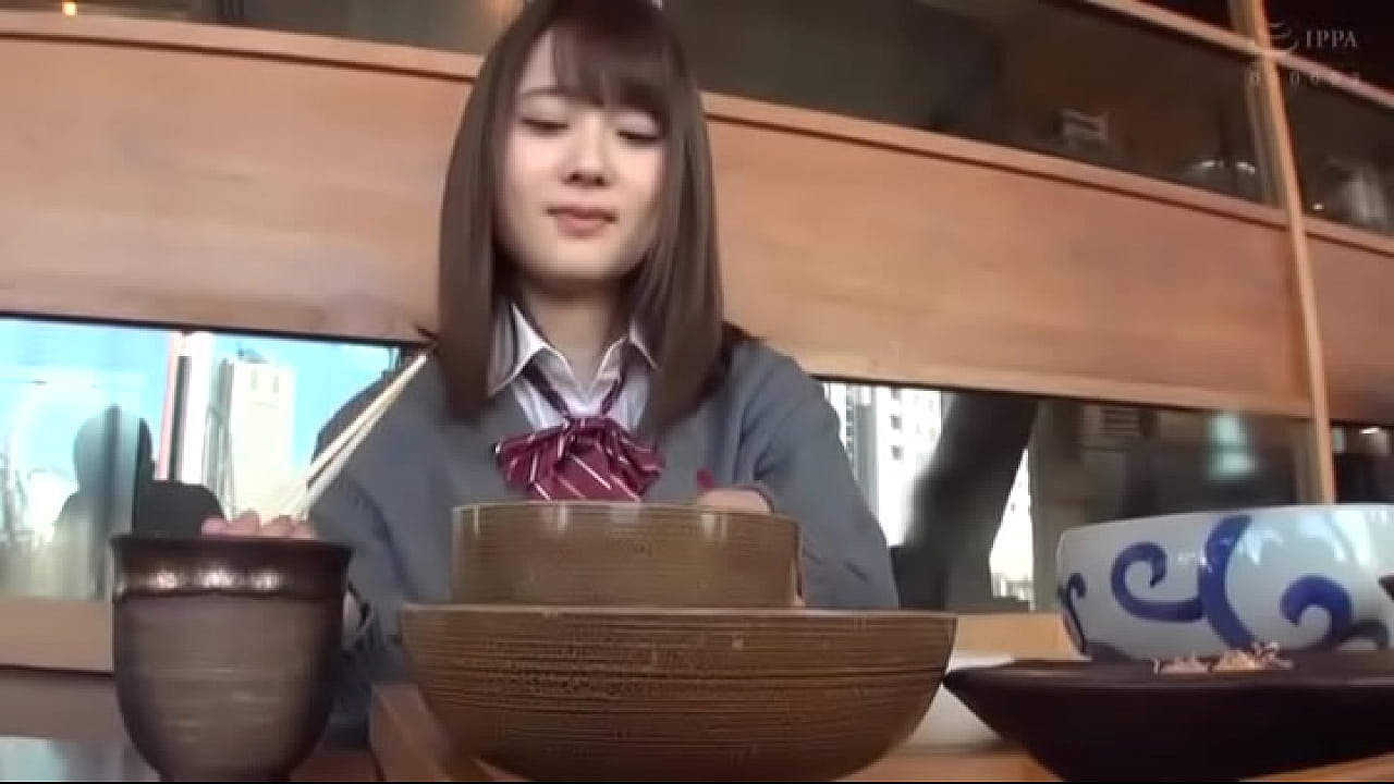 【おすすめ】淫乱JKが○交でお金稼ぎ！最後はおじさんに無許可中出しw