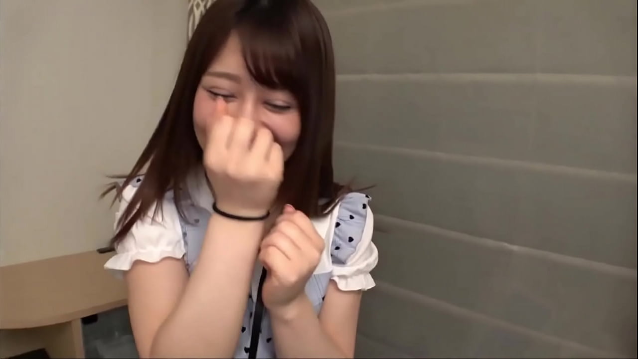 あどけなさのこる可愛い女の子のエッチな穴えをたっぷり堪能！