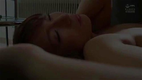 ダメ夫に飽きれて上司と不倫SEX！中出し種付けでガチ妊娠ww