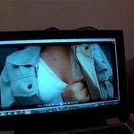 妻が若い男たちに輪姦されて孕ませられるNTRビデオ