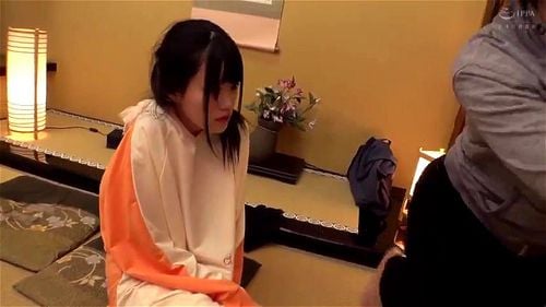 SEXに溺れた清楚な美少女がヤリサーに堕ちて連続中出しSEX！