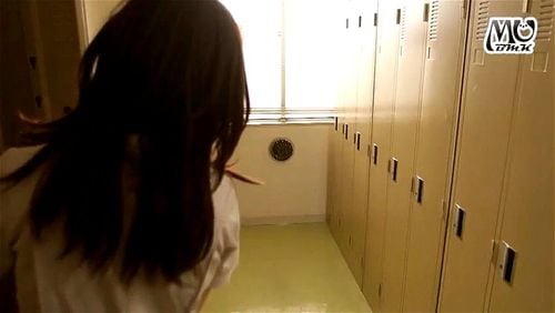 爆乳整体師が中年男にハメ撮りされて弱み握られ寝取られ不倫エッチ！