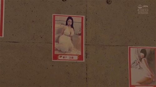 大きいまん丸おっぱいのムチムチマダムを目の前で犯す！