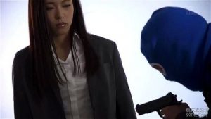 病院内でたっぷり犯されるクール系のロングヘアお姉さん！