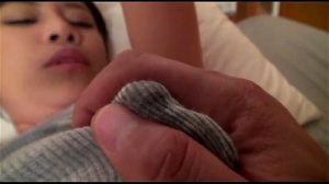 【春日もな】妊娠中の巨乳人妻が母乳吹き出しながらパイズリ射精