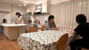 何でもしてくれる美人叔母さんにアタックしたらヤラせてもらえたｗ
