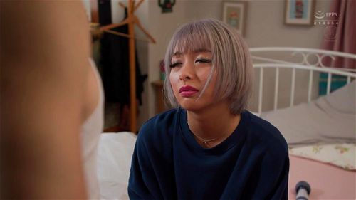 エロすぎる褐色ギャル嫁が誘惑して息子には内緒でヤりまくり！