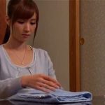 禁断交尾！絶倫息子に襲われた美巨乳母親が父親に内緒で中出しSEX！