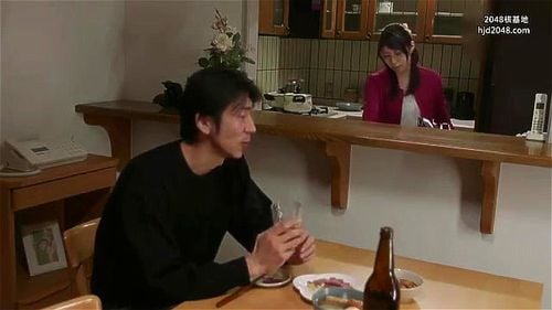 妻がパート先の店長に無理やりレイプされていやらしく感じまくり！