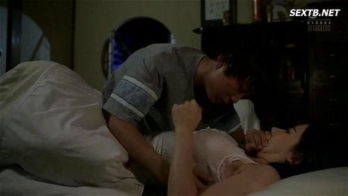 【深田えいみ】田舎住まいの巨乳お姉さんと汗だくで毎日中出し交姦