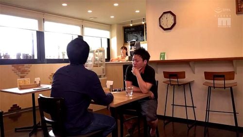 バイト先の美人お姉さんに誘われてラブホでイチャイチャデート！