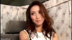 舐め回したくなるような美ボディ美女のねっとりいやらしいプレイ！