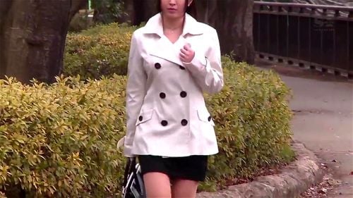 心に傷を負った巨乳若妻が自ら癒しを求めて他人チンポに犯される！