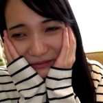 笑顔が可愛い素人美女が10万円に負けて中出しハメ撮りww