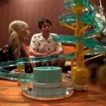 波多野結衣とAIKAがガチSEX！童貞くんと逆中出し3Pセックス！