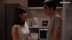 暗い性格の童貞が明るく美人な同級生と不倫関係に！？
