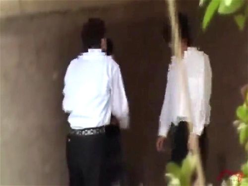 制服姿の思春期男女が有り余る性欲で野外SEX！