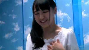 少しお嬢様風のポニテ女の子がはしたなくヤリまくり！