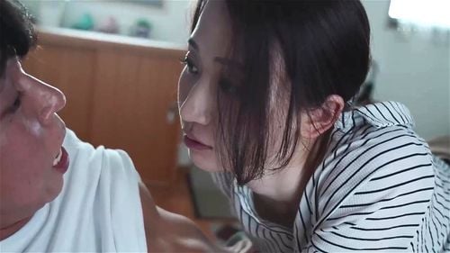 人妻から甘い囁きで誘惑されて留年するくらい不倫しまくったｗ