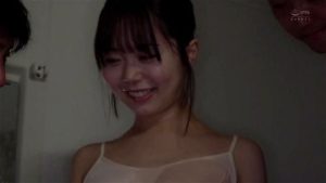 真面目そうな彼女がおじさんたちに死ぬほどイカされ続けて痴女化